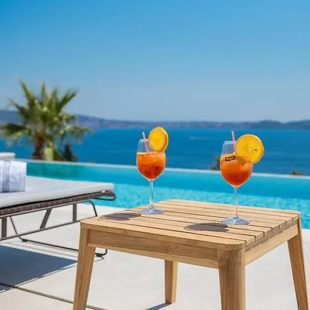 Villa Ultraluxury Elyzeum With Heated Pool Trogir