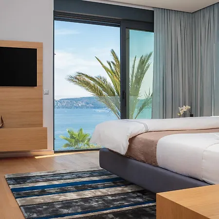 فيلة Ultraluxury Elyzeum With Heated Pool