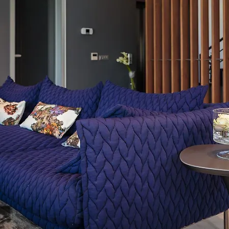 Ultraluxury Elyzeum With Heated Pool فيلة تروغير