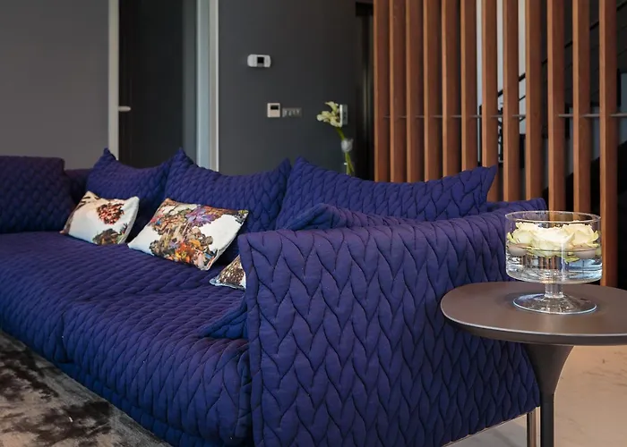 Ultraluxury Elyzeum With Heated Pool Villa Trogir