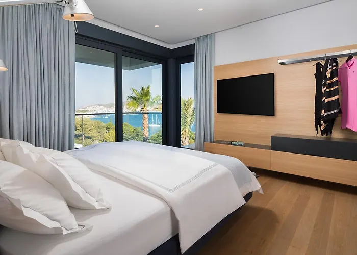 Vila Ultraluxury Elyzeum With Heated Pool Trogir