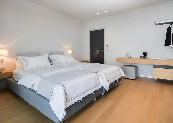Villa Ultraluxury Elyzeum With Heated Pool