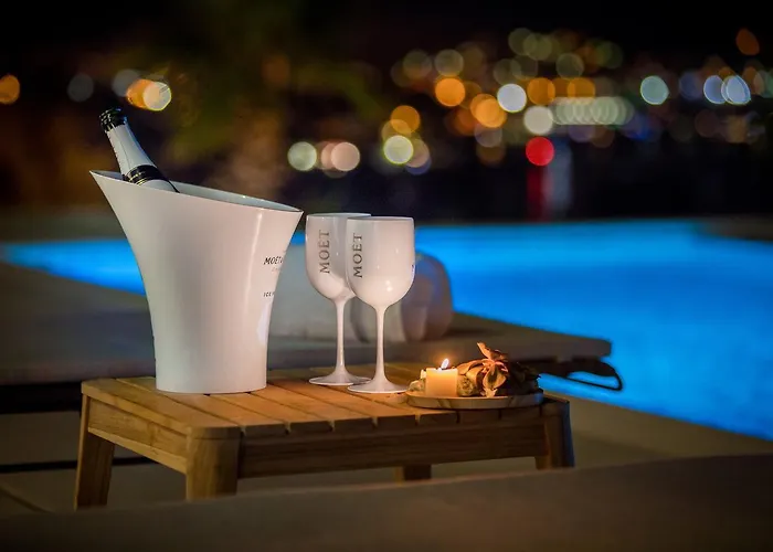 Ultraluxury Elyzeum With Heated Pool * Trogir